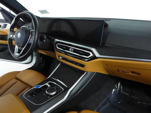 Used 2023 BMW i4 eDrive35 w/ Premium Package RWD image 13