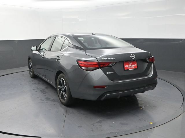 Used 2024 Nissan Sentra SV FWD image 6