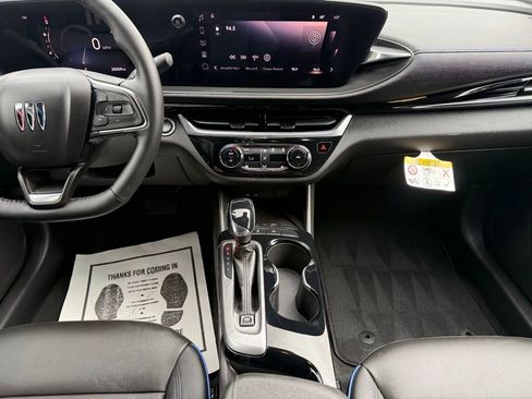Used 2024 Buick Envista Sport Touring w/ Convenience I Package image 13
