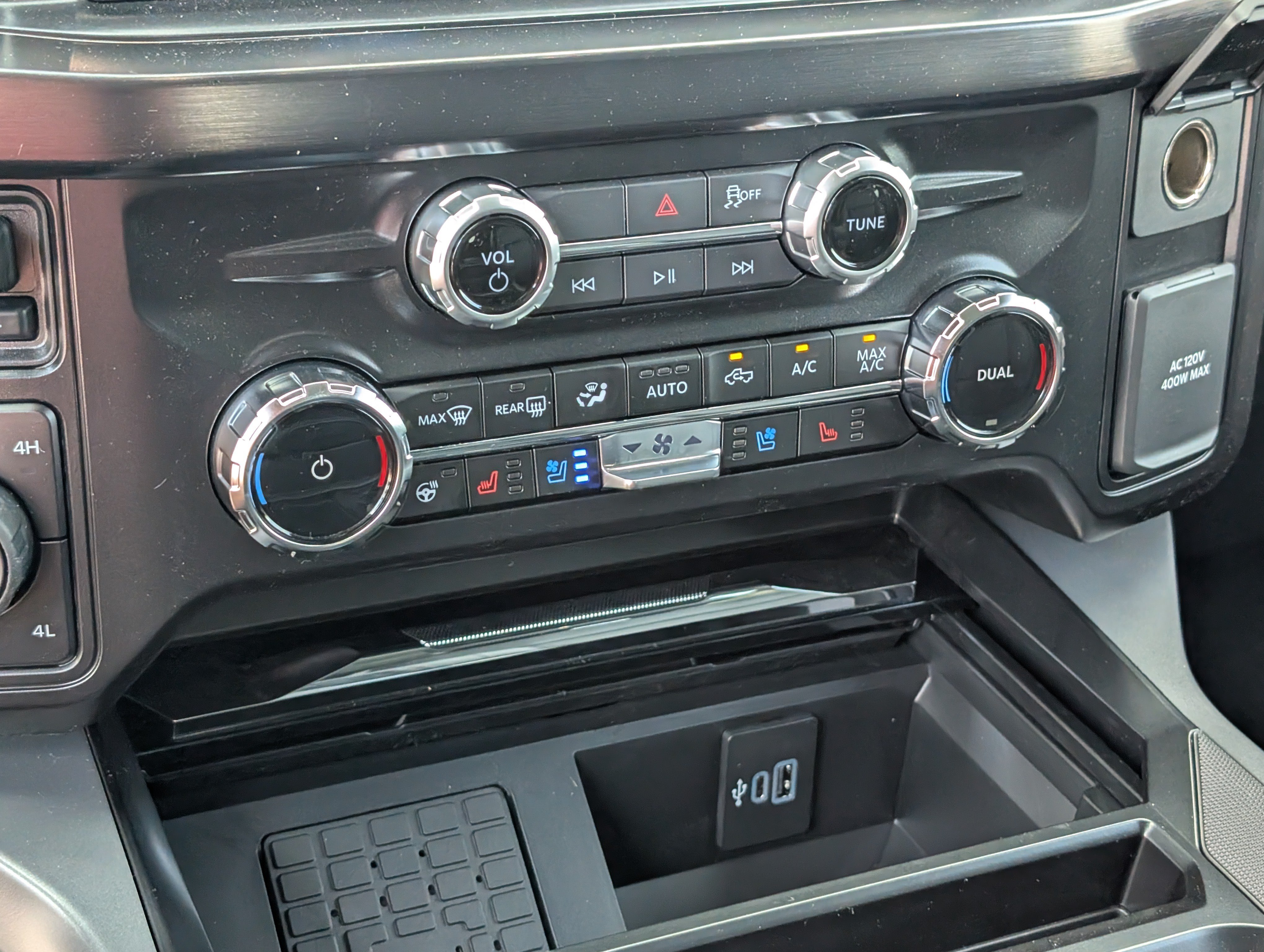 New 2026 Ford F450 Lariat AWD/4WD image 30