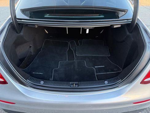 Used 2017 Mercedes-Benz E 300 4MATIC w/ Premium 1 Package image 22