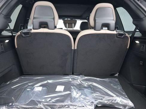 New 2026 Volvo XC90 B6 Ultra w/ Lounge Package image 32