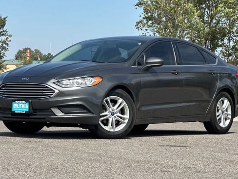Certified 2018 Ford Fusion SE w/ Fusion SE Technology Package FWD image 1
