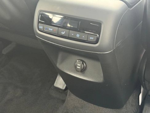 Used 2024 Hyundai Palisade SEL FWD image 13