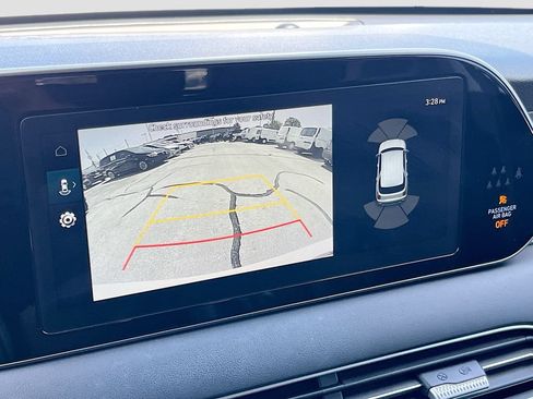 Used 2022 Hyundai Palisade SEL w/ Premium Package FWD image 14
