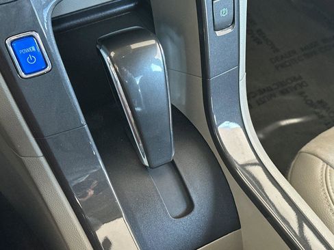 Used 2013 Chevrolet Volt Premium w/ Premium Trim Package image 20