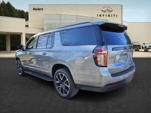 Used 2023 Chevrolet Suburban RST w/ Luxury Package image 5