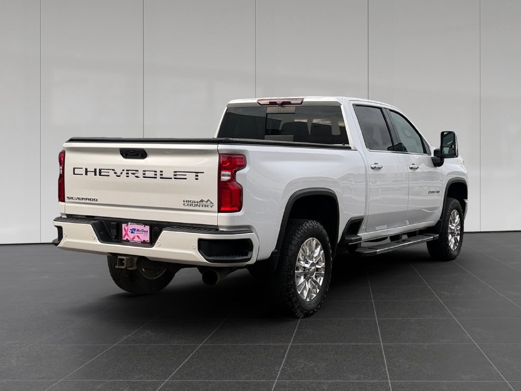 Used 2022 Chevrolet Silverado 2500 High Country w/ Safety Package II AWD/4WD image 6