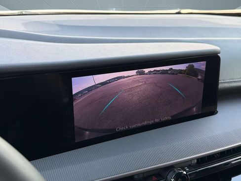 Certified 2025 Nissan Murano SV AWD/4WD image 24