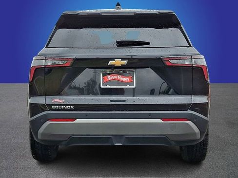 Used 2025 Chevrolet Equinox LT FWD image 5
