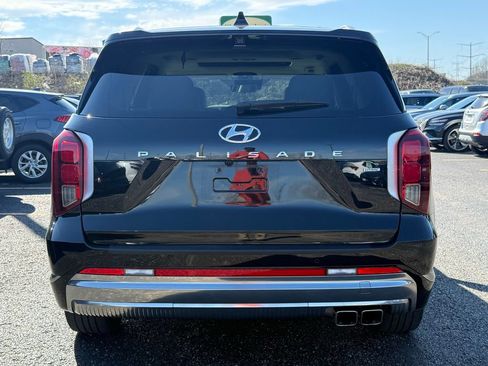 Used 2023 Hyundai Palisade Calligraphy w/ Cargo Package image 10