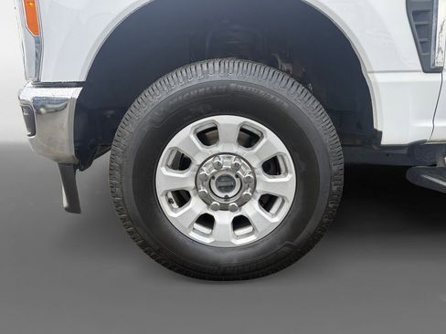 Used 2023 Ford F250 XLT image 15