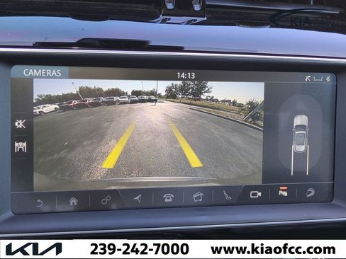 Used 2019 Jaguar F-PACE S image 21