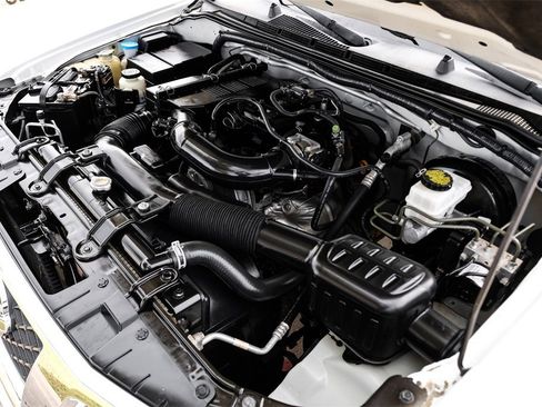 Used 2018 Nissan Frontier S w/ Work Truck Package image 45