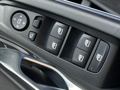 Used 2023 BMW M3 w/ Executive Package image 59