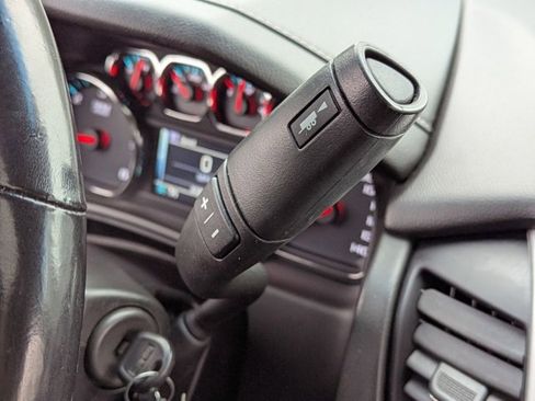 Used 2019 GMC Yukon SLT image 16