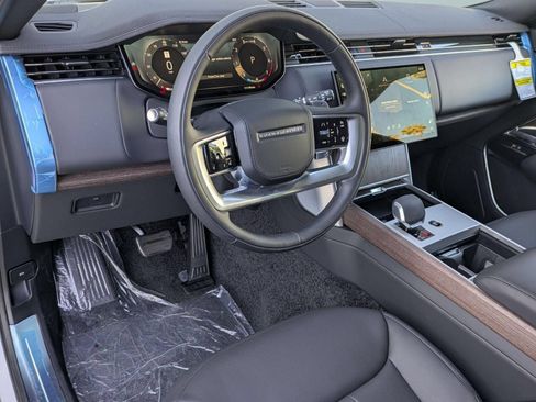 New 2026 Land Rover Range Rover SE AWD/4WD image 16