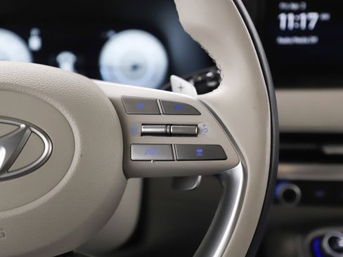 Used 2023 Hyundai Palisade Calligraphy image 28