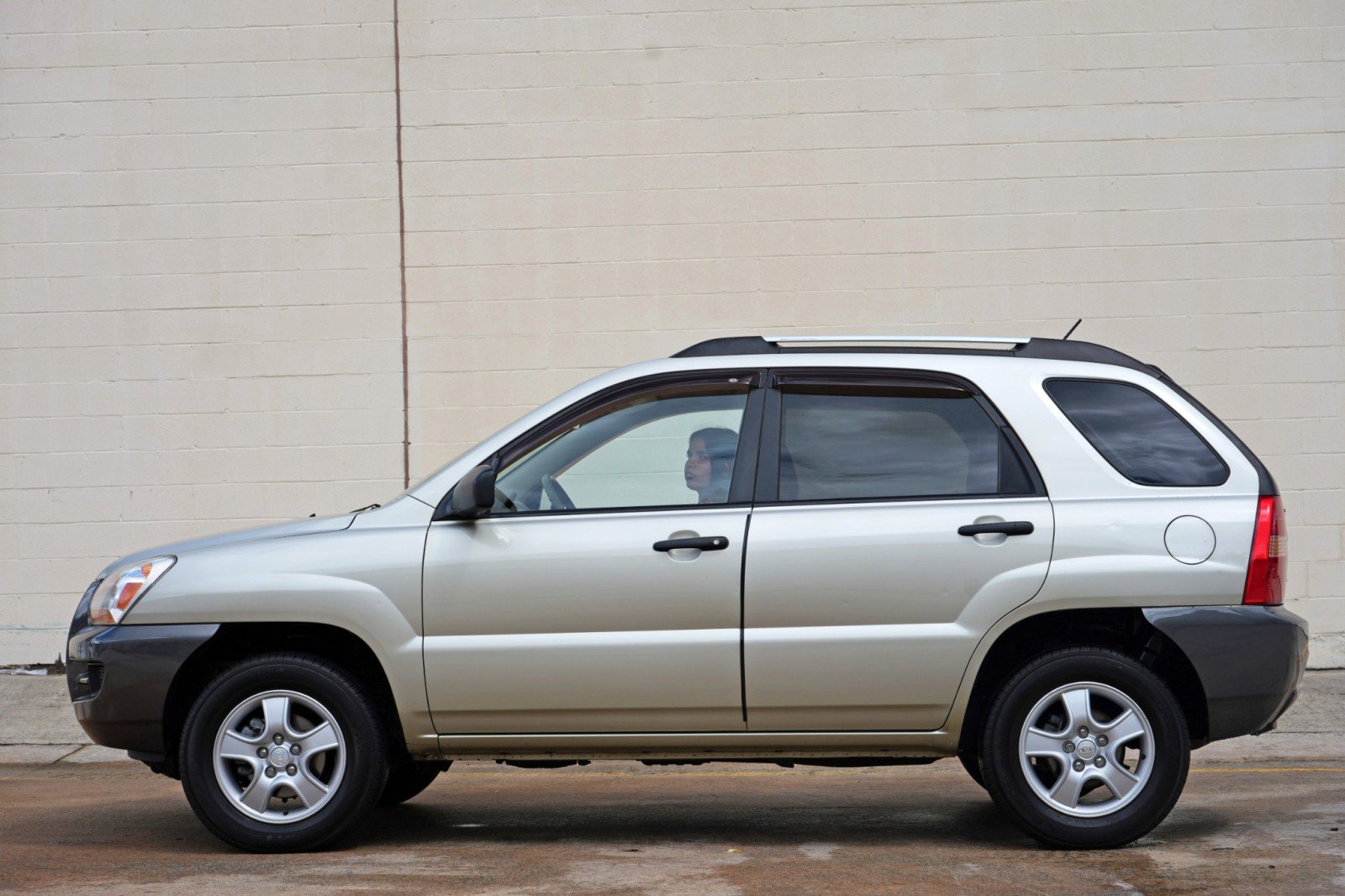 Used 2007 Kia Sportage LX FWD image 8