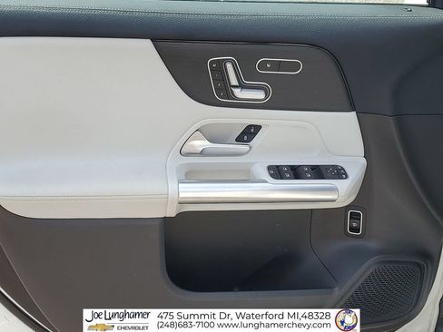 Used 2021 Mercedes-Benz GLA 250 4MATIC image 22
