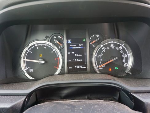 Used 2023 Toyota 4Runner Limited image 7