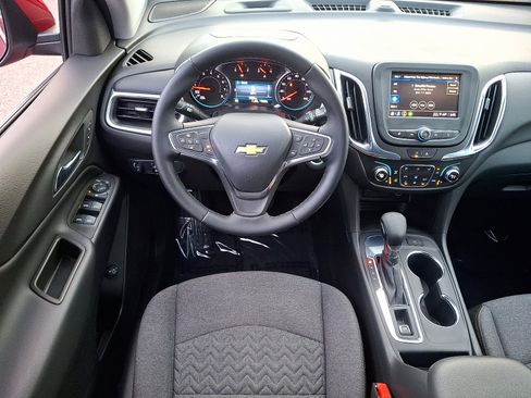 Certified 2023 Chevrolet Equinox LT image 11