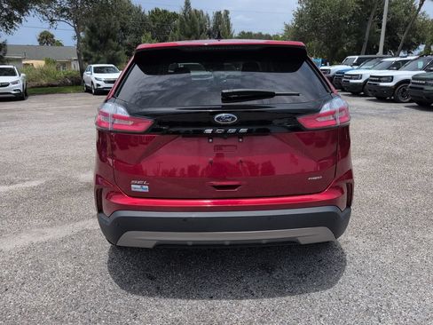 Certified 2024 Ford Edge SEL AWD/4WD image 4
