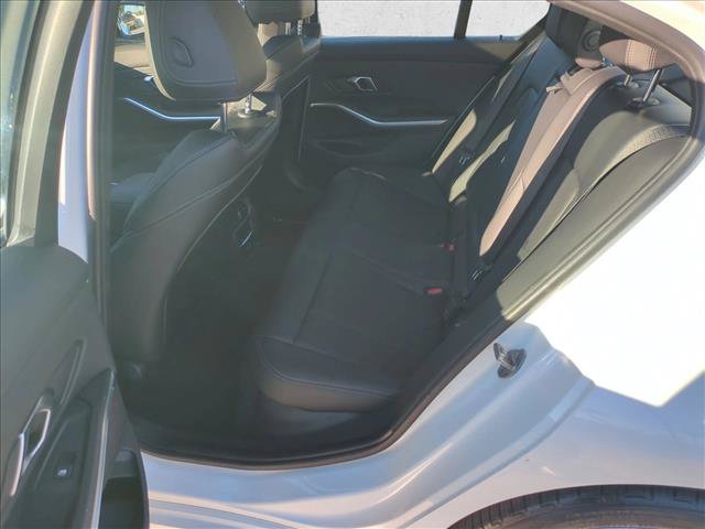 Used 2024 BMW 330i Sedan w/ Convenience Package RWD image 20
