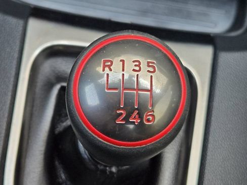 Used 2018 Ford Mustang Shelby GT350 w/ Convenience Package RWD image 21