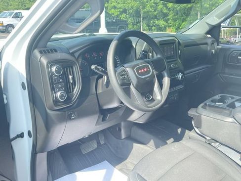 Used 2024 GMC Sierra 1500 Pro w/ Graphite Edition AWD/4WD image 10