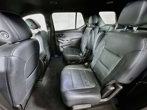 Used 2022 Chevrolet Traverse LT AWD/4WD image 22