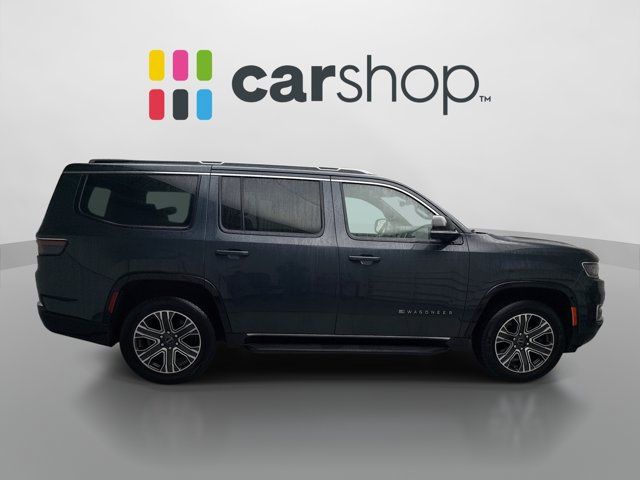 Used 2025 Jeep Wagoneer 4WD w/ Premium Group I image 3