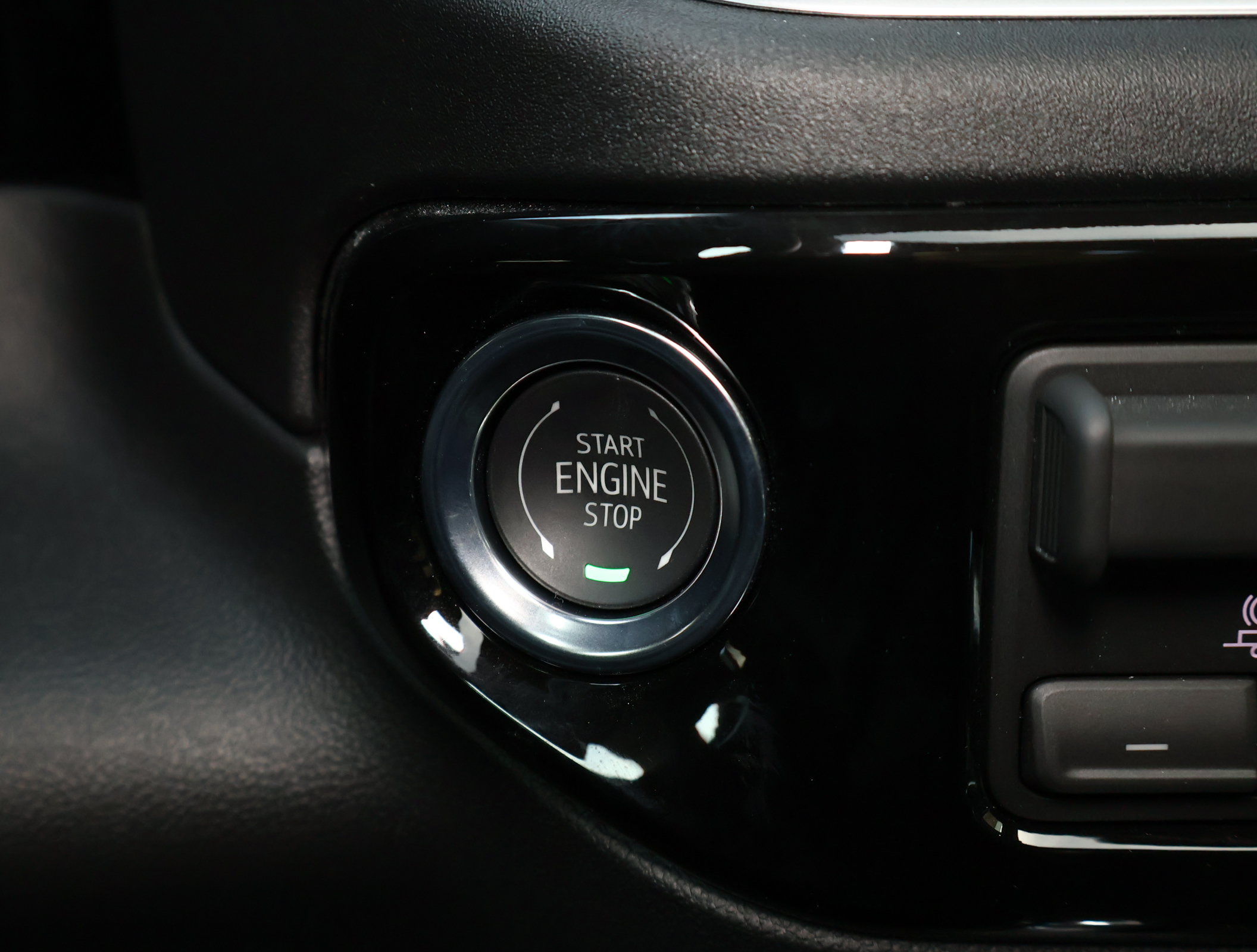 New 2026 Chevrolet Silverado 1500 RST AWD/4WD image 17