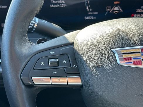 Used 2025 Cadillac XT4 Premium Luxury AWD/4WD image 19