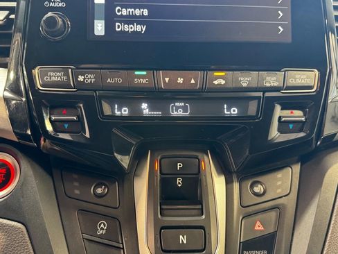 Used 2021 Honda Odyssey EX-L image 26