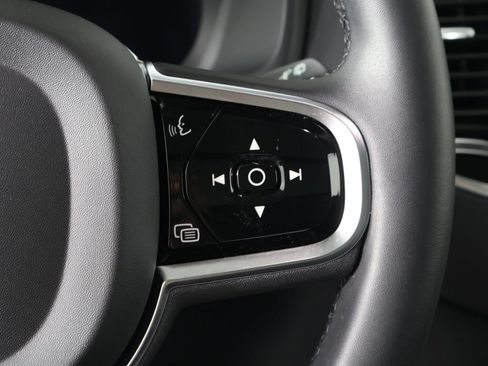 Certified 2024 Volvo XC90 B6 Ultimate AWD/4WD image 11