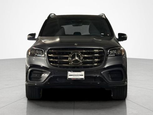 New 2026 Mercedes-Benz GLS 580 4MATIC image 8