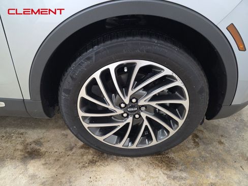 Used 2020 Lincoln Nautilus Reserve image 37