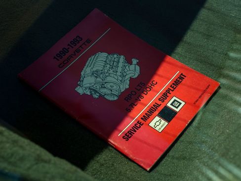 Used 1991 Chevrolet Corvette ZR-1 image 20