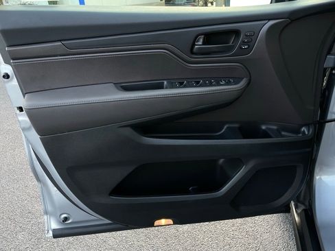 Certified 2024 Honda Odyssey EX-L image 24