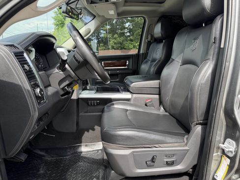 Used 2012 RAM 2500 Laramie AWD/4WD image 4