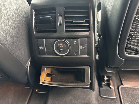 Used 2017 Mercedes-Benz GLS 450 4MATIC image 17