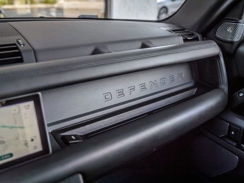 Used 2020 Land Rover Defender 110 X AWD/4WD image 41