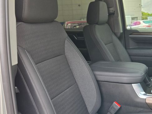 Used 2026 Chevrolet Silverado 1500 LT image 30