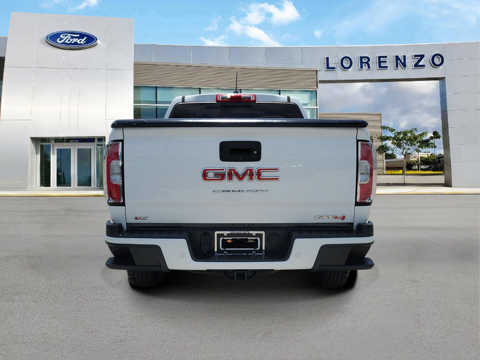 Used 2021 GMC Canyon AT4 w/ Trailering Package AWD/4WD image 6