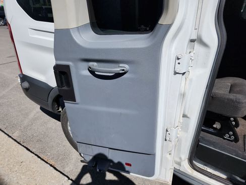 Used 2016 Ford Transit 350 XLT RWD image 25
