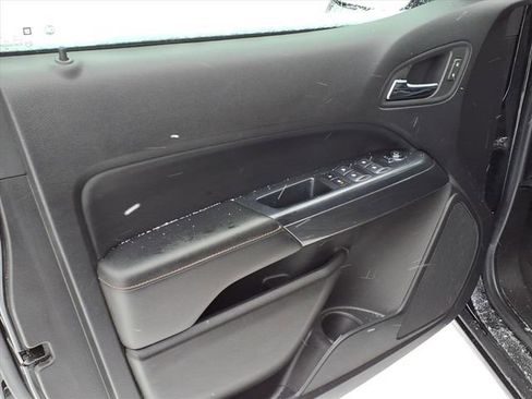 Used 2021 GMC Canyon AT4 image 9