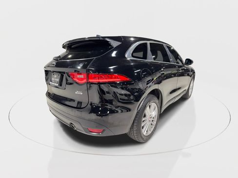 Used 2020 Jaguar F-PACE Prestige image 12