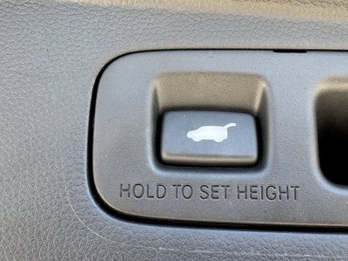 Used 2024 Honda CR-V EX-L image 34