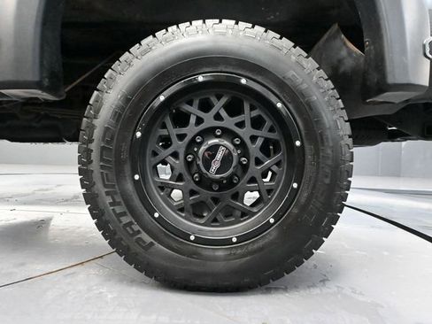 Used 2008 Ford F350 XLT image 11